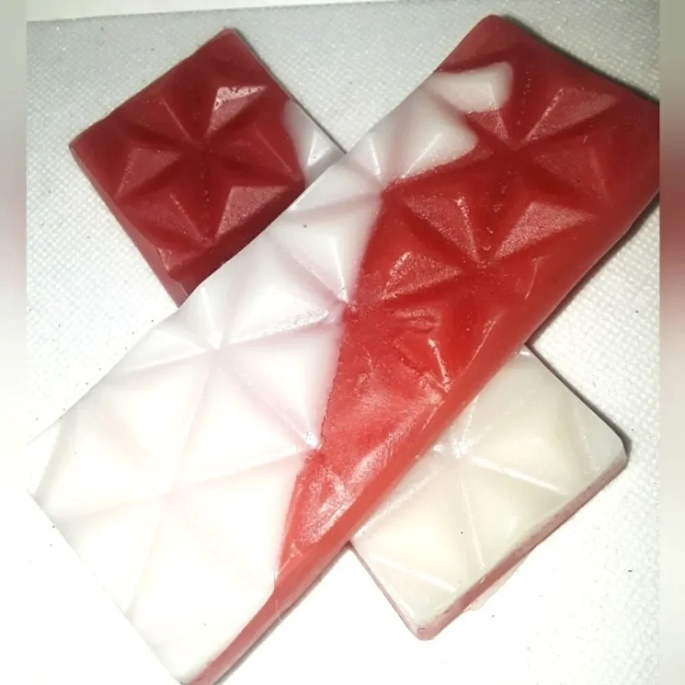 HAND crafted Bloody Vampire waxmelt bar 1pc